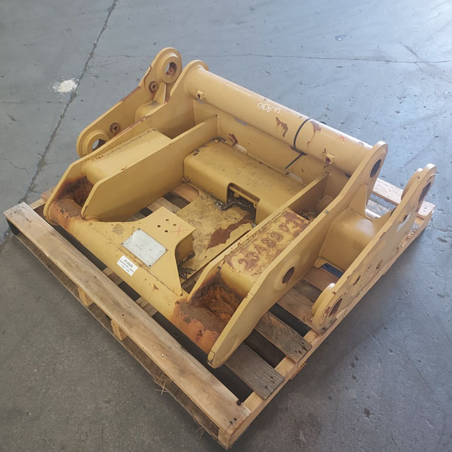 Used COUPLER GRP 2318114 3
